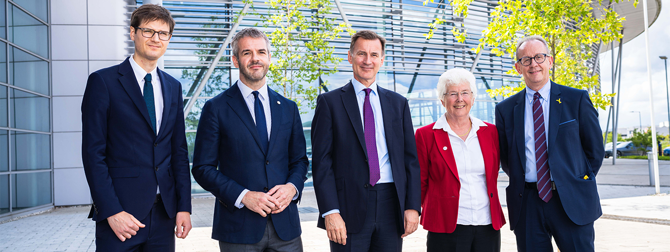 Mayor Oliver with the council leaders for Doncaster, Sheffield, Barnsley and Rotherham at the launch of the South Yorkshire Investment Zone